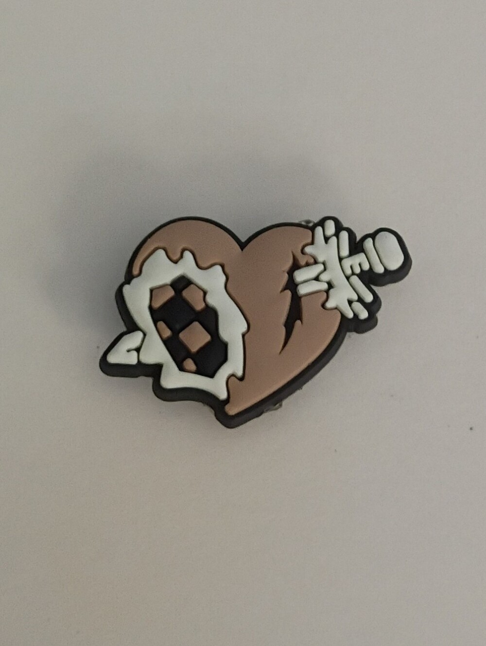 10 for $10 Jibbitz Croc Charm - Dagger Thru Brown Heart w/ Tear Checkered Area 5